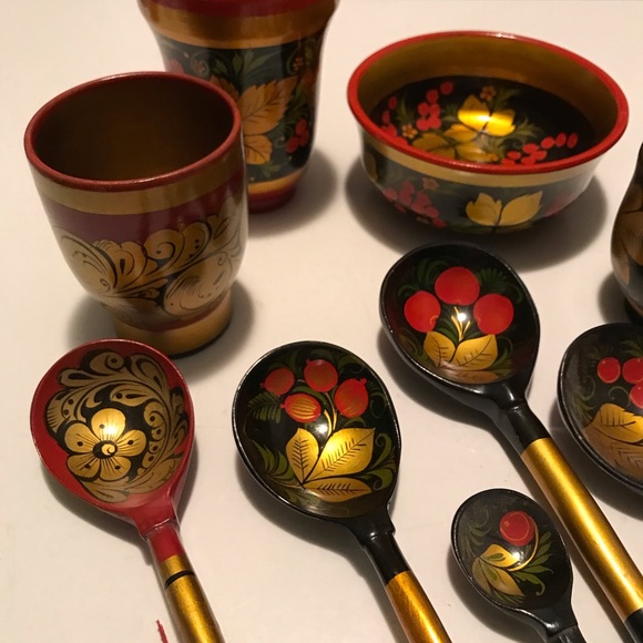 Russian Handmade Wood Set - Picture 3 of 8